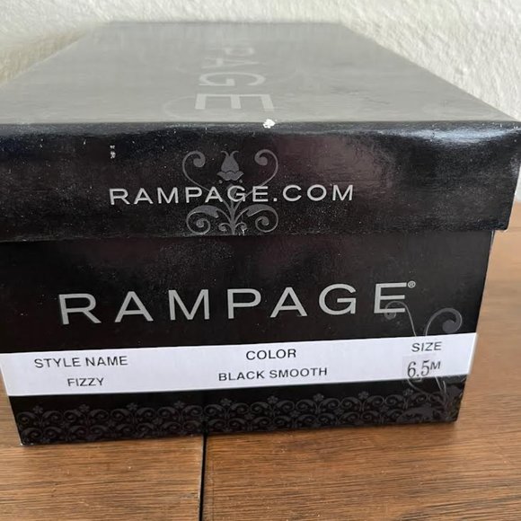 rampage sandals, size 6.5, black - Picture 2 of 7